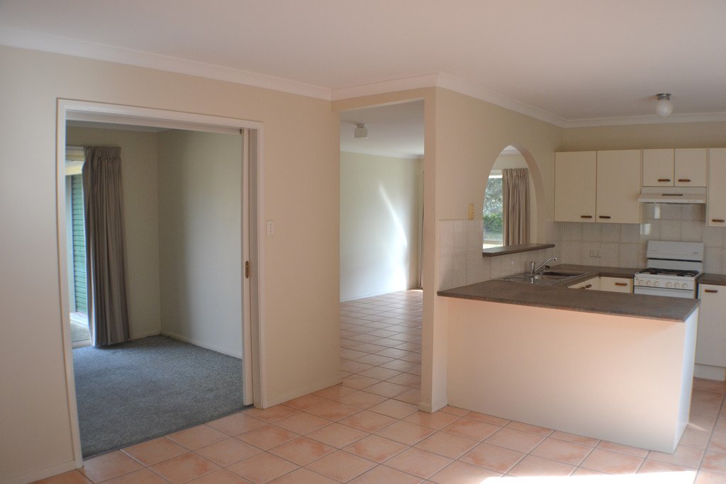 11 Turquoise Place WAVELL HEIGHTS 2