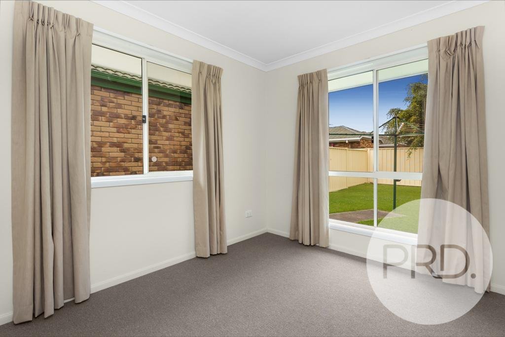 11 Turquoise Place WAVELL HEIGHTS 8