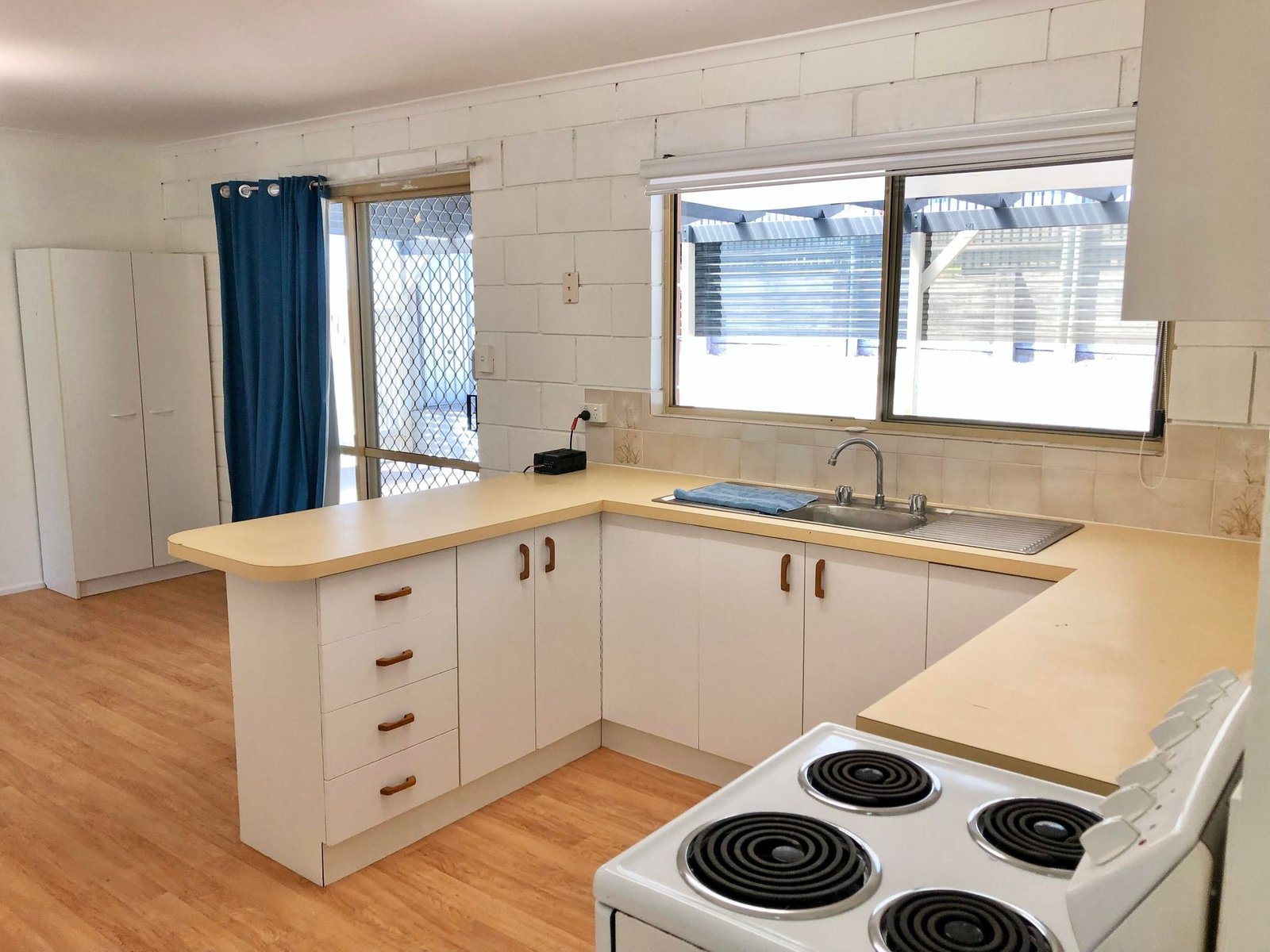 11 Tyson Crescent TANNUM SANDS 2