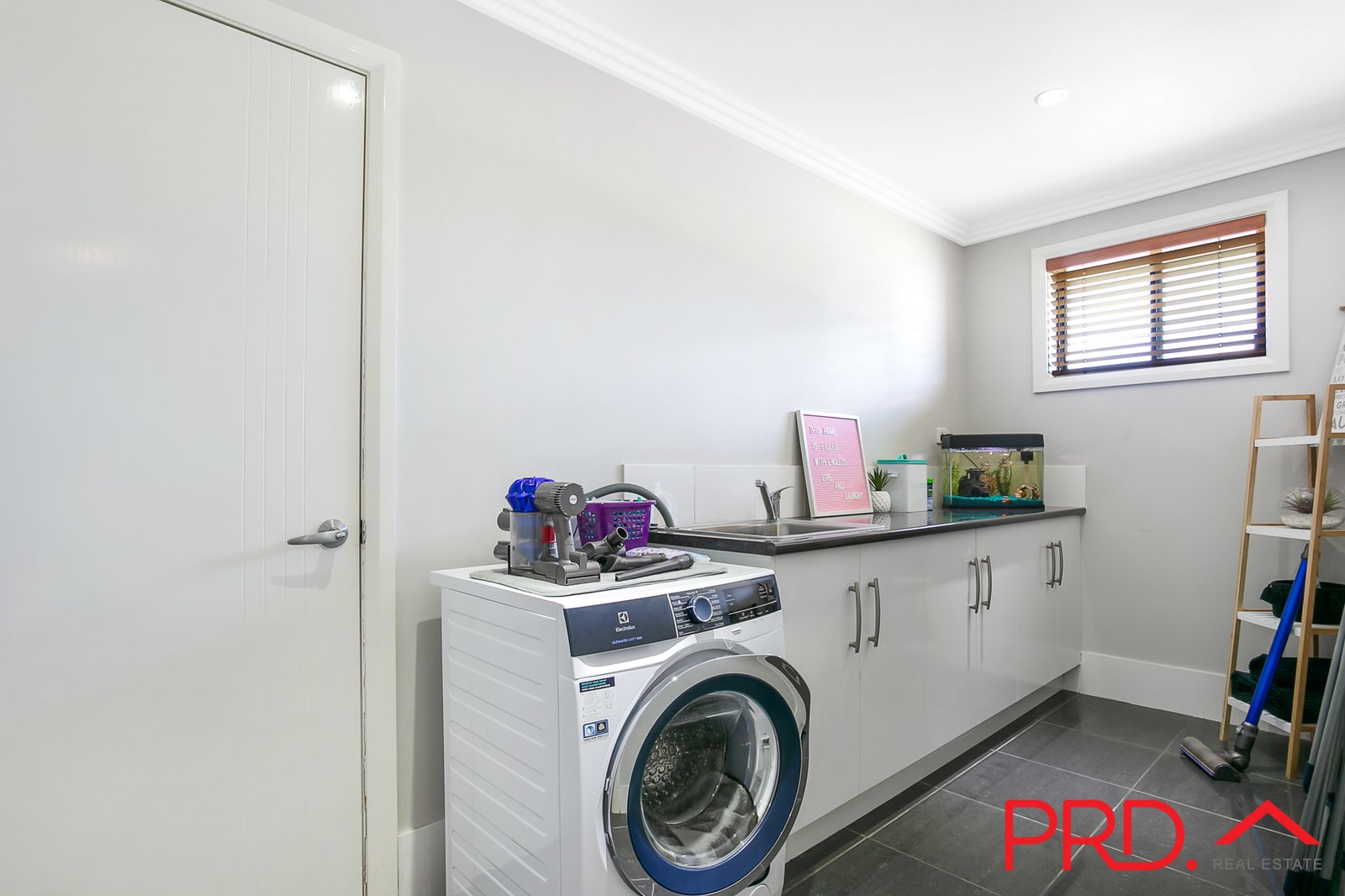 11 Verdelho Drive TAMWORTH 13