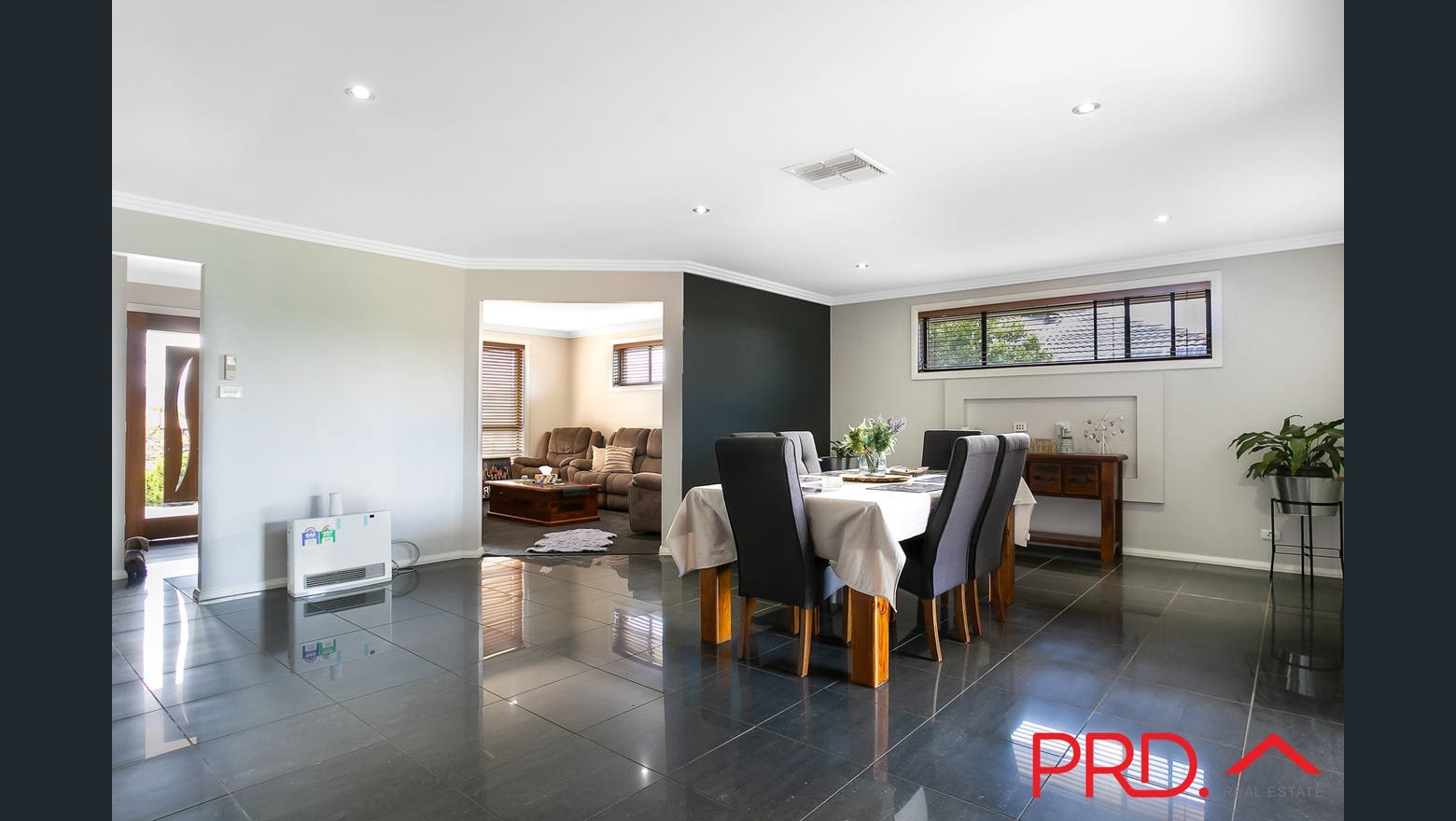 11 Verdelho Drive TAMWORTH 7