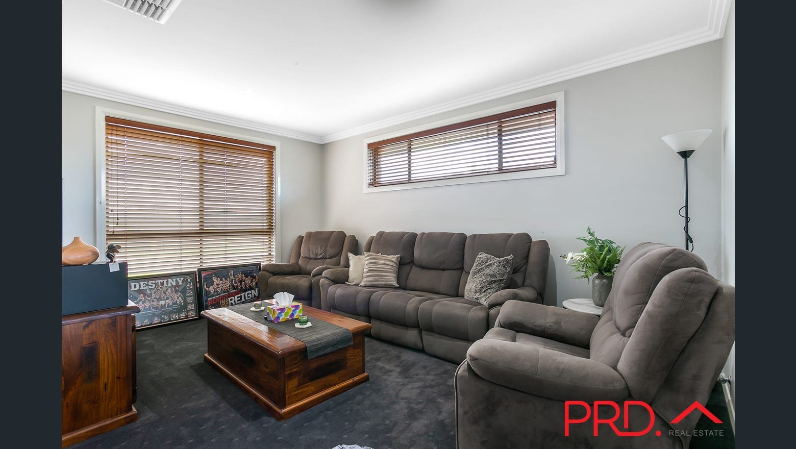 11 Verdelho Drive TAMWORTH 8