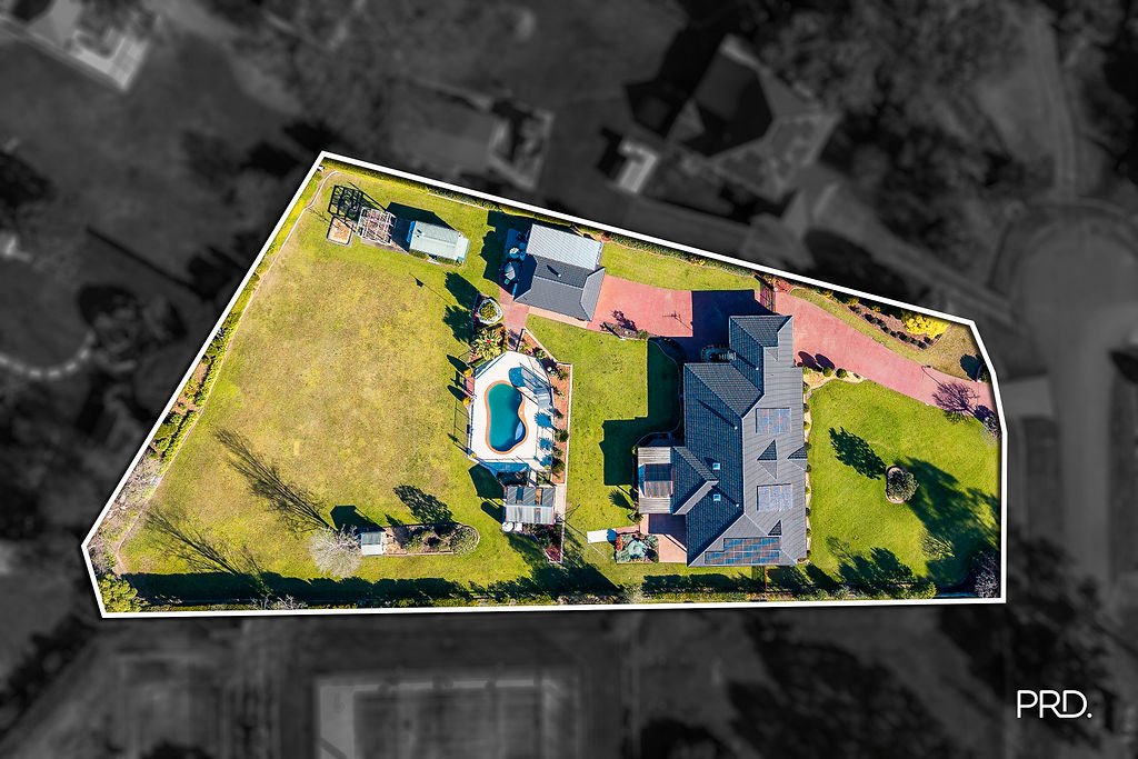 11 Verdelho Way ORCHARD HILLS 2