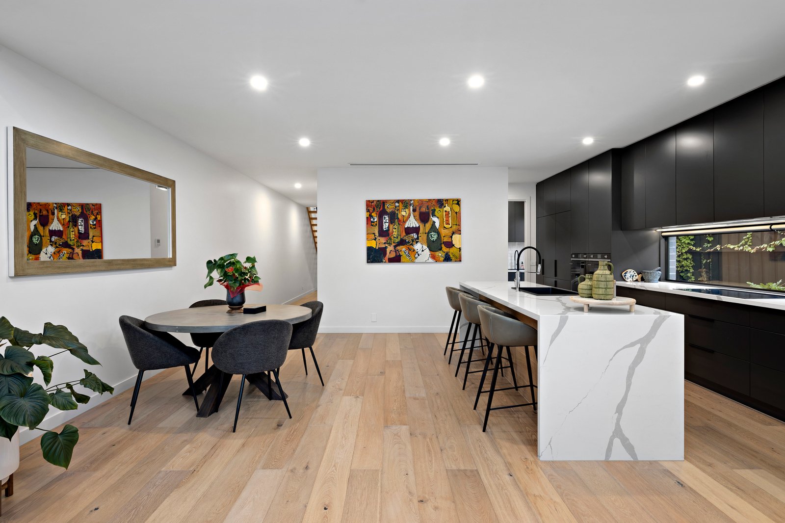 11 View Street, Mornington, 3931