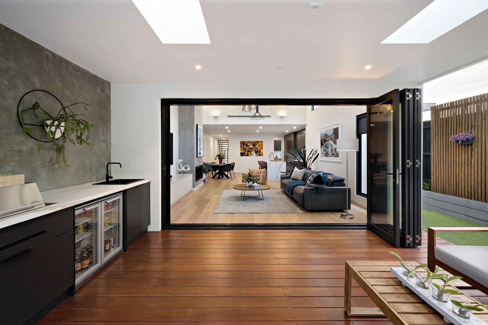 11 View Street, Mornington, 3931