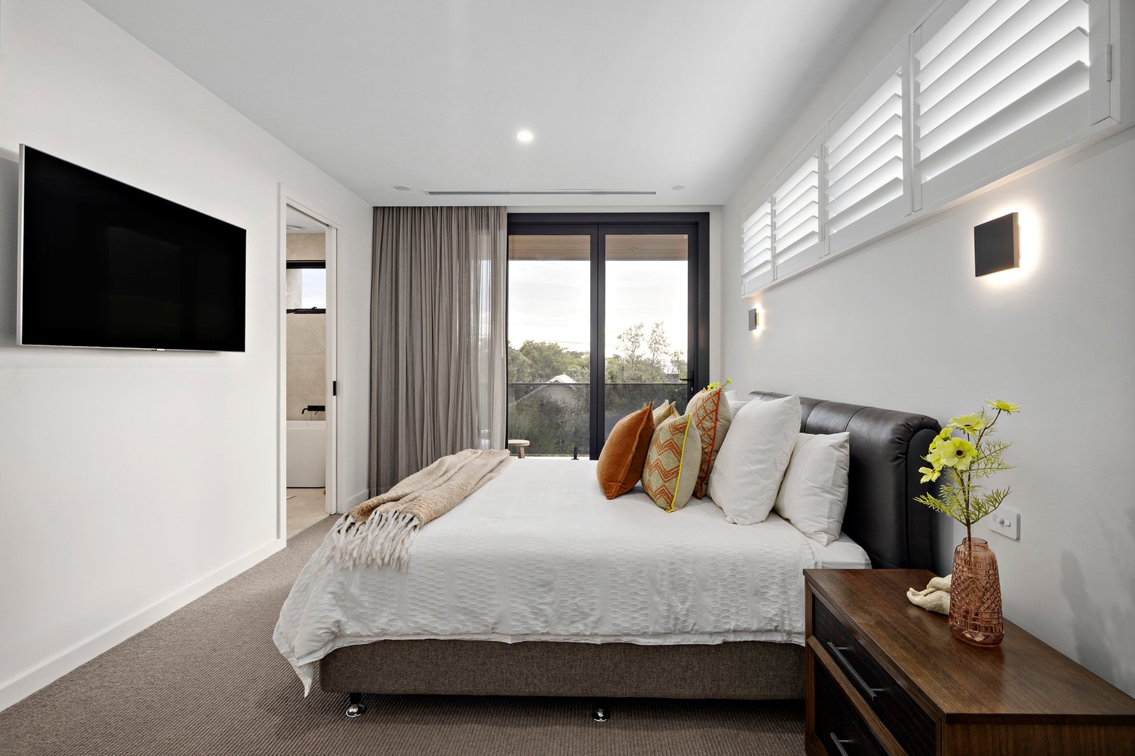 11 View Street, Mornington, 3931