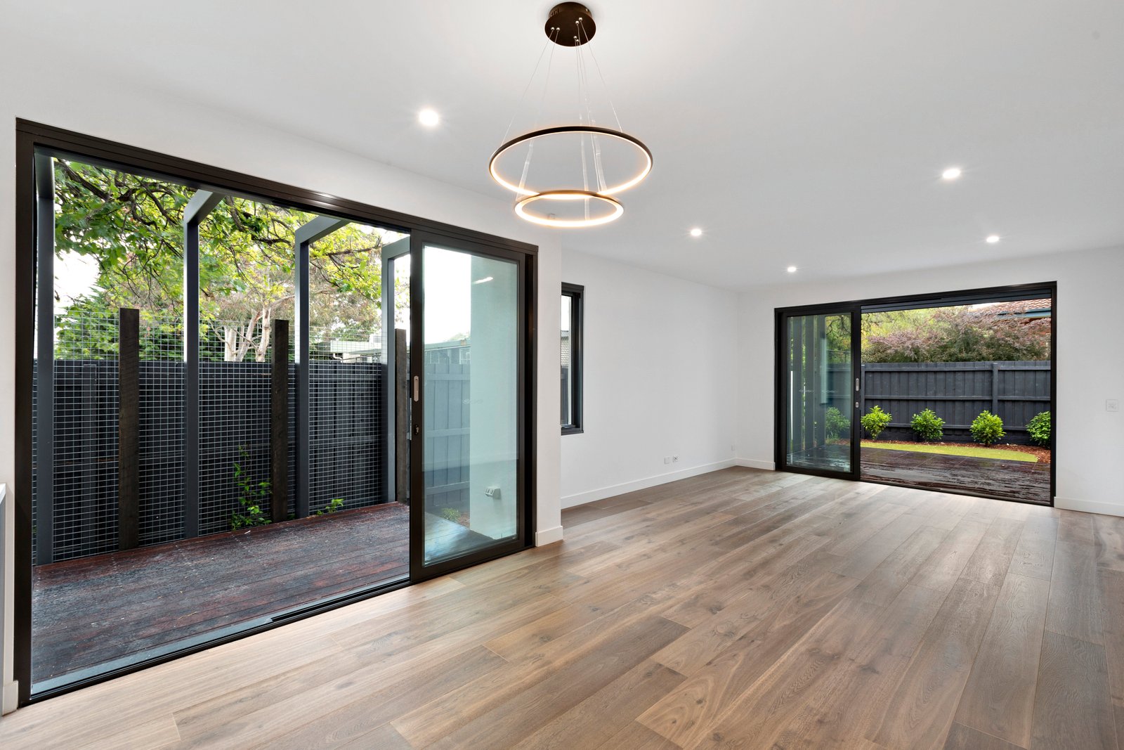 Gallery: 11 Vine Grove