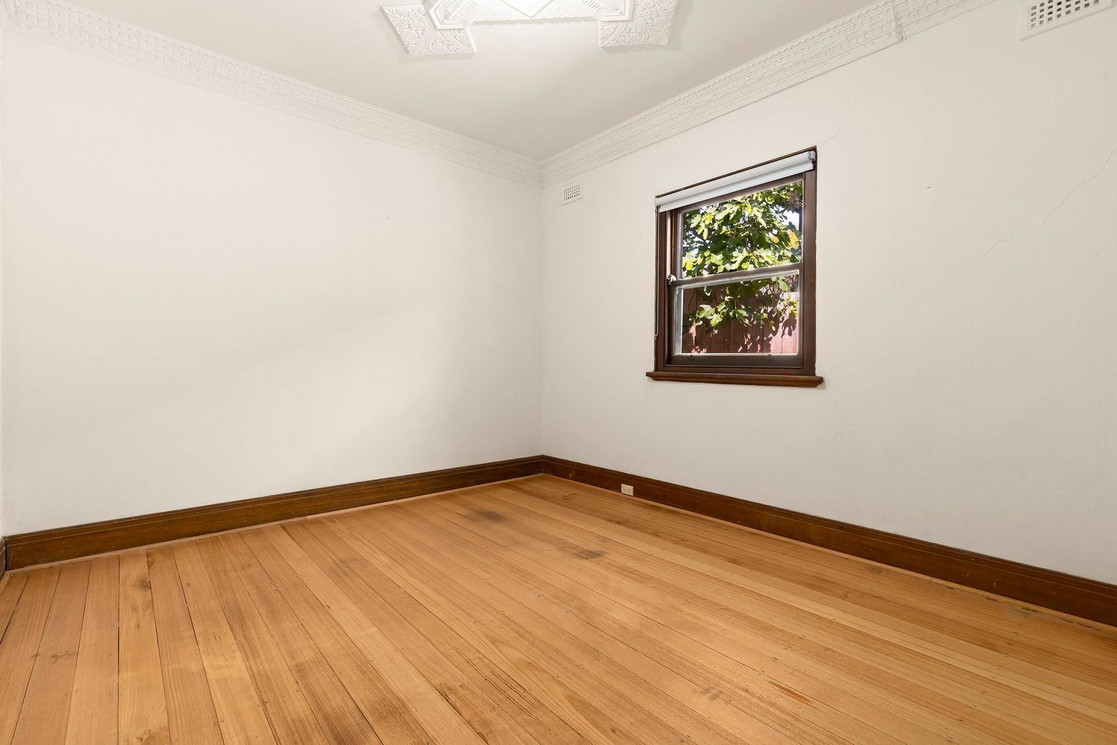 Real Estate and Property in 11 Walnut Street, Malvern, VIC