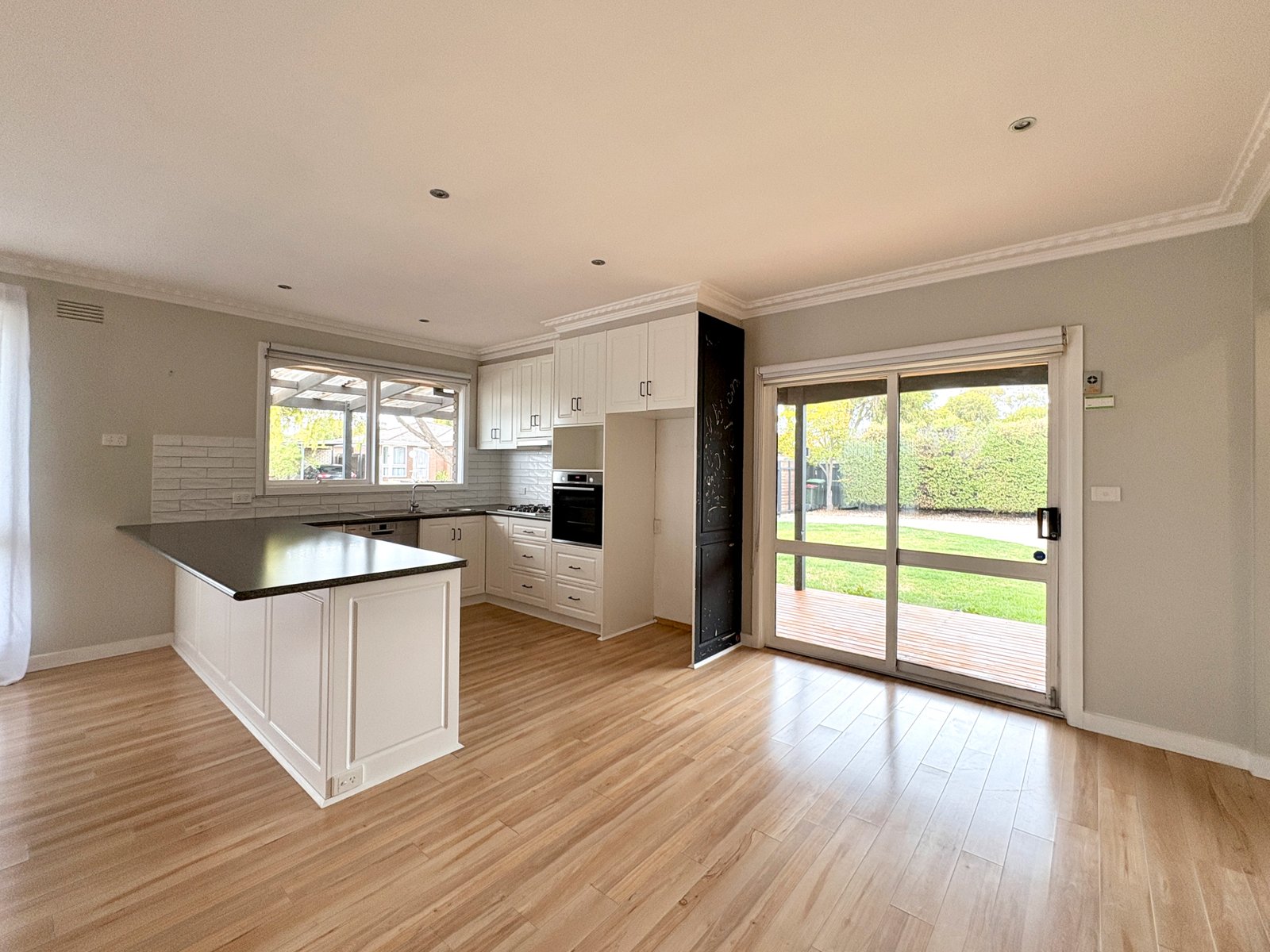 Gallery: 11 Walpole Avenue