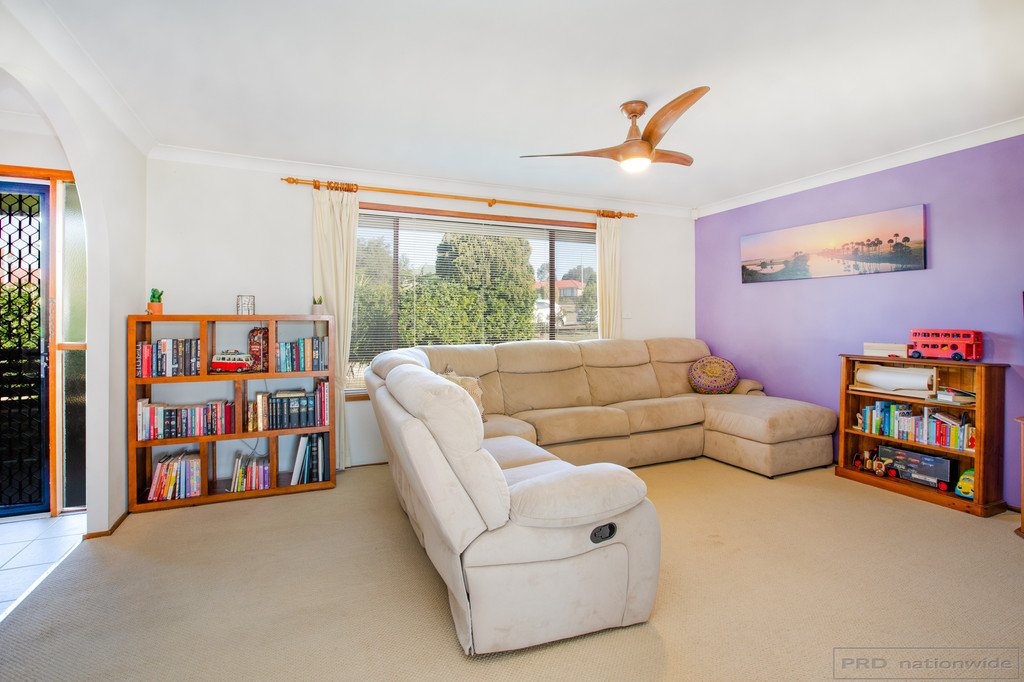 11 Walsh Street RUTHERFORD 2