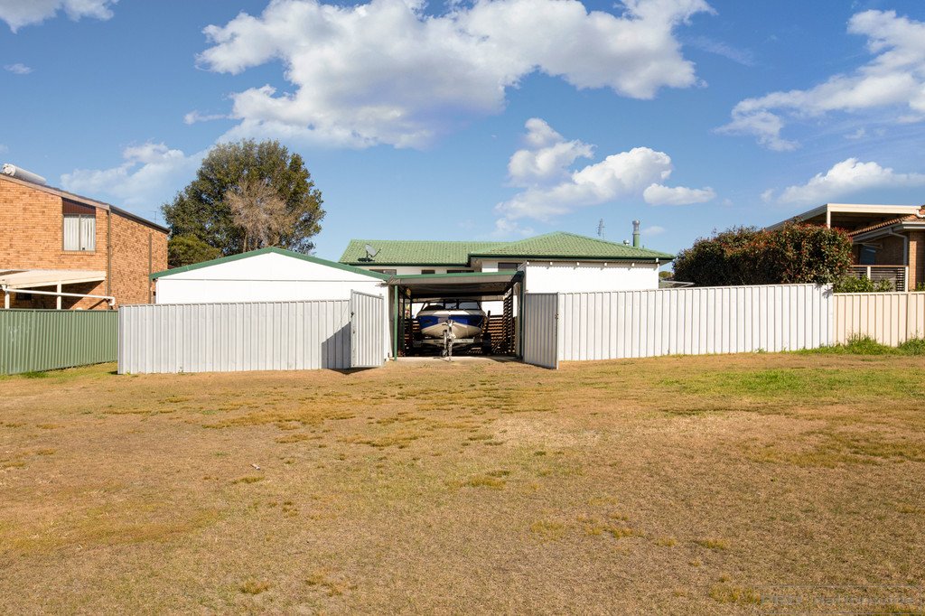 11 Walsh Street RUTHERFORD 19