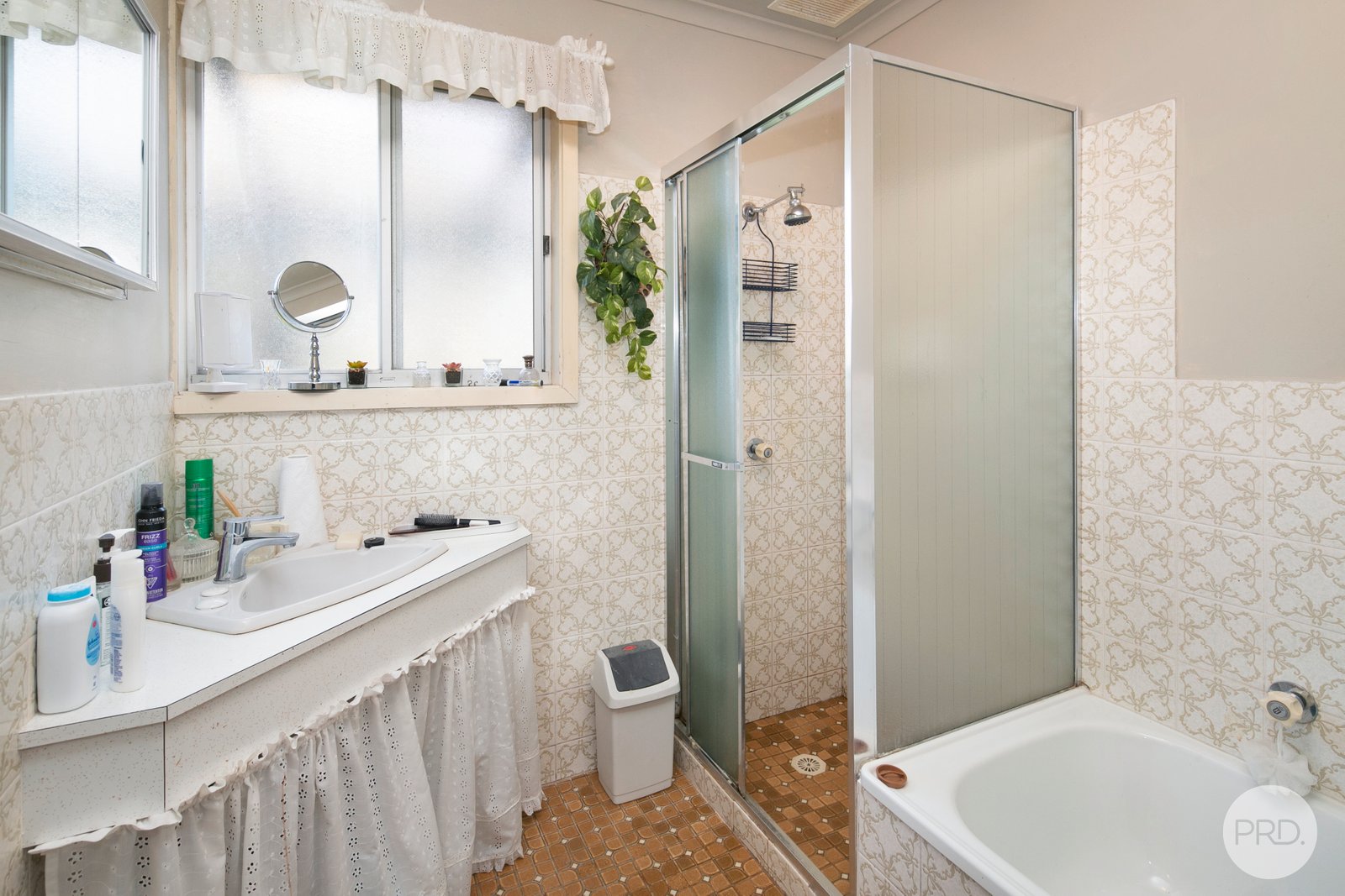 11 Walton Street STREATHAM 10