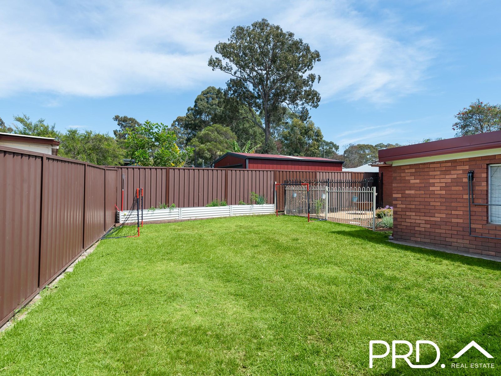 11 Warlencourt Avenue MILPERRA 7