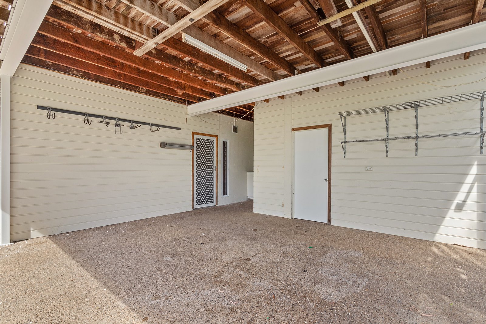 11 Warruga Street CANNONVALE 20