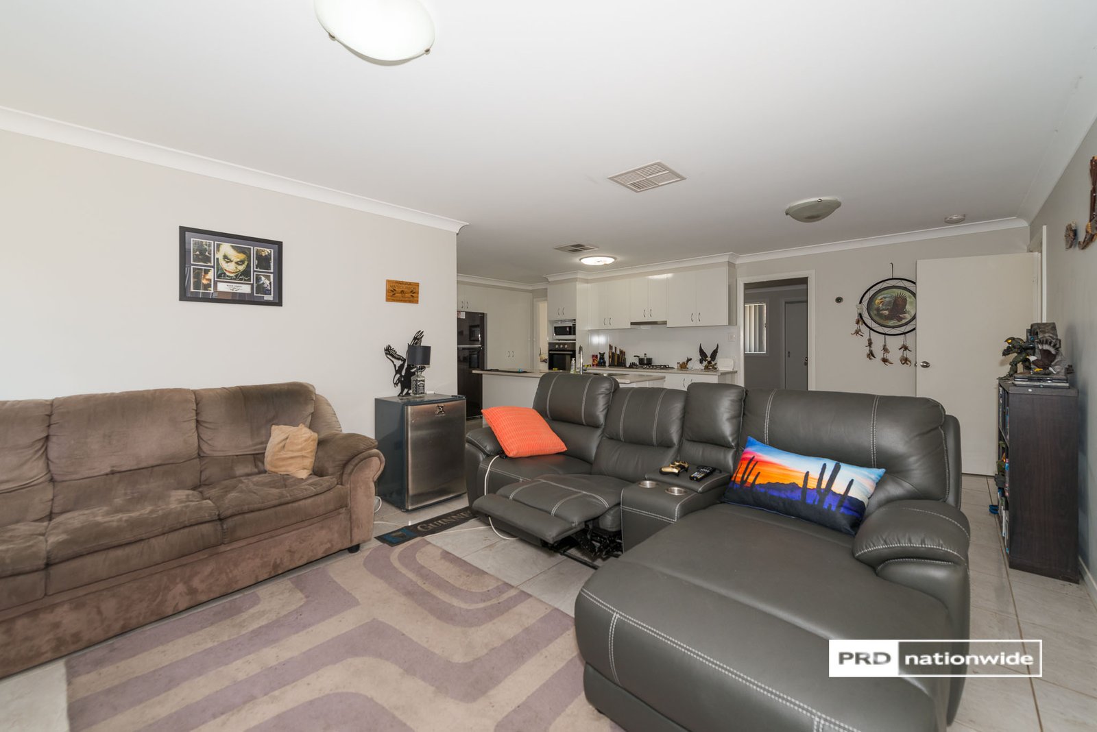 11 Water Gum Close TAMWORTH 4