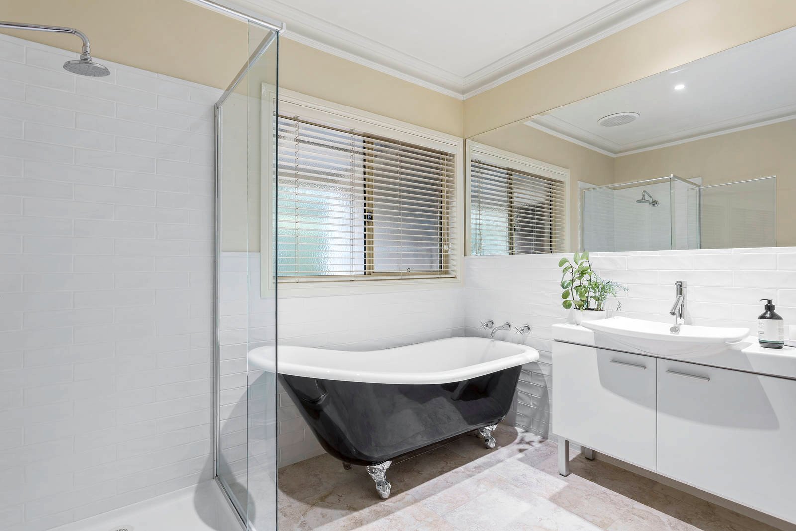 Real Estate and Property in 11 Wattle Grove, Wallington, VIC