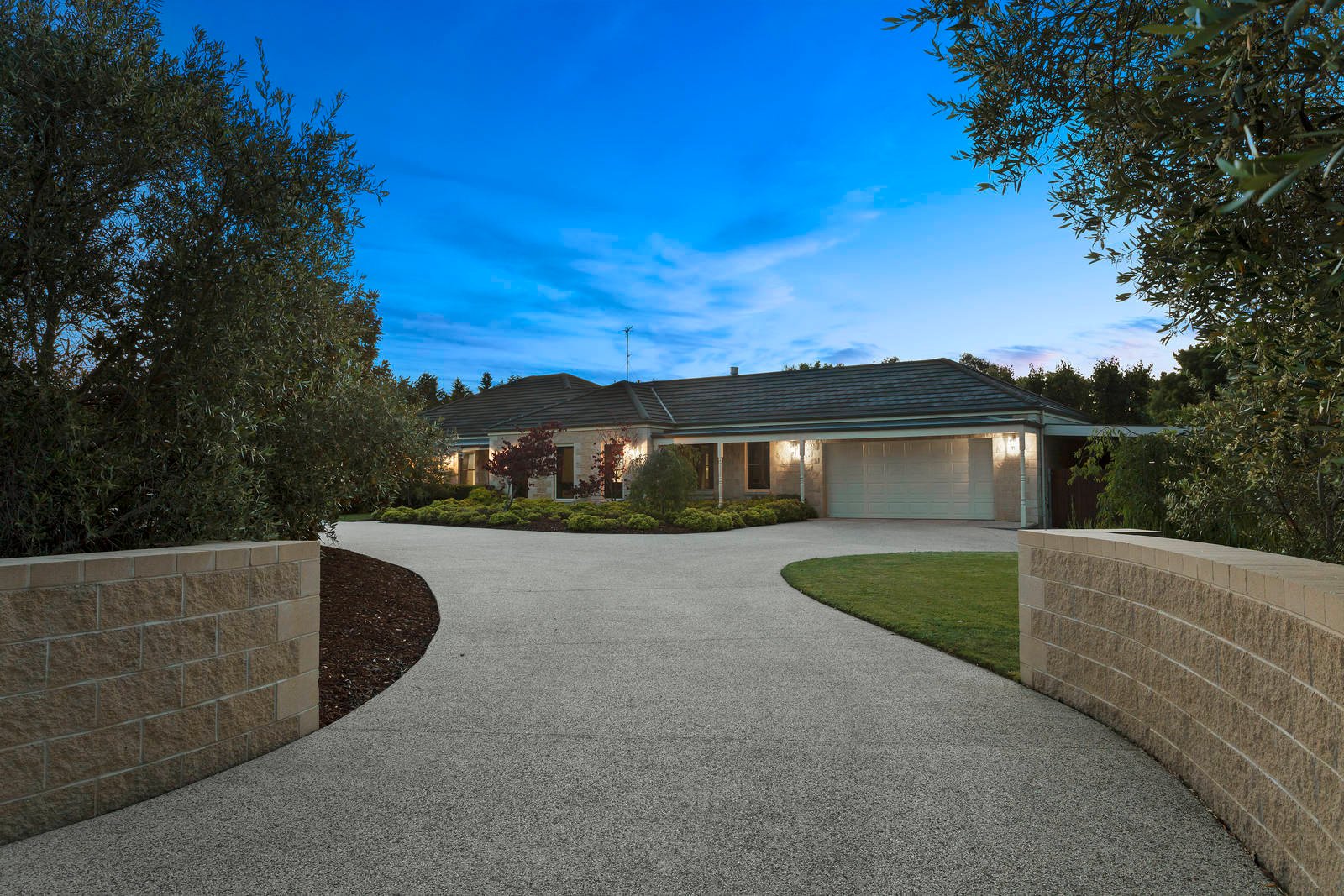 Real Estate and Property in 11 Wattle Grove, Wallington, VIC