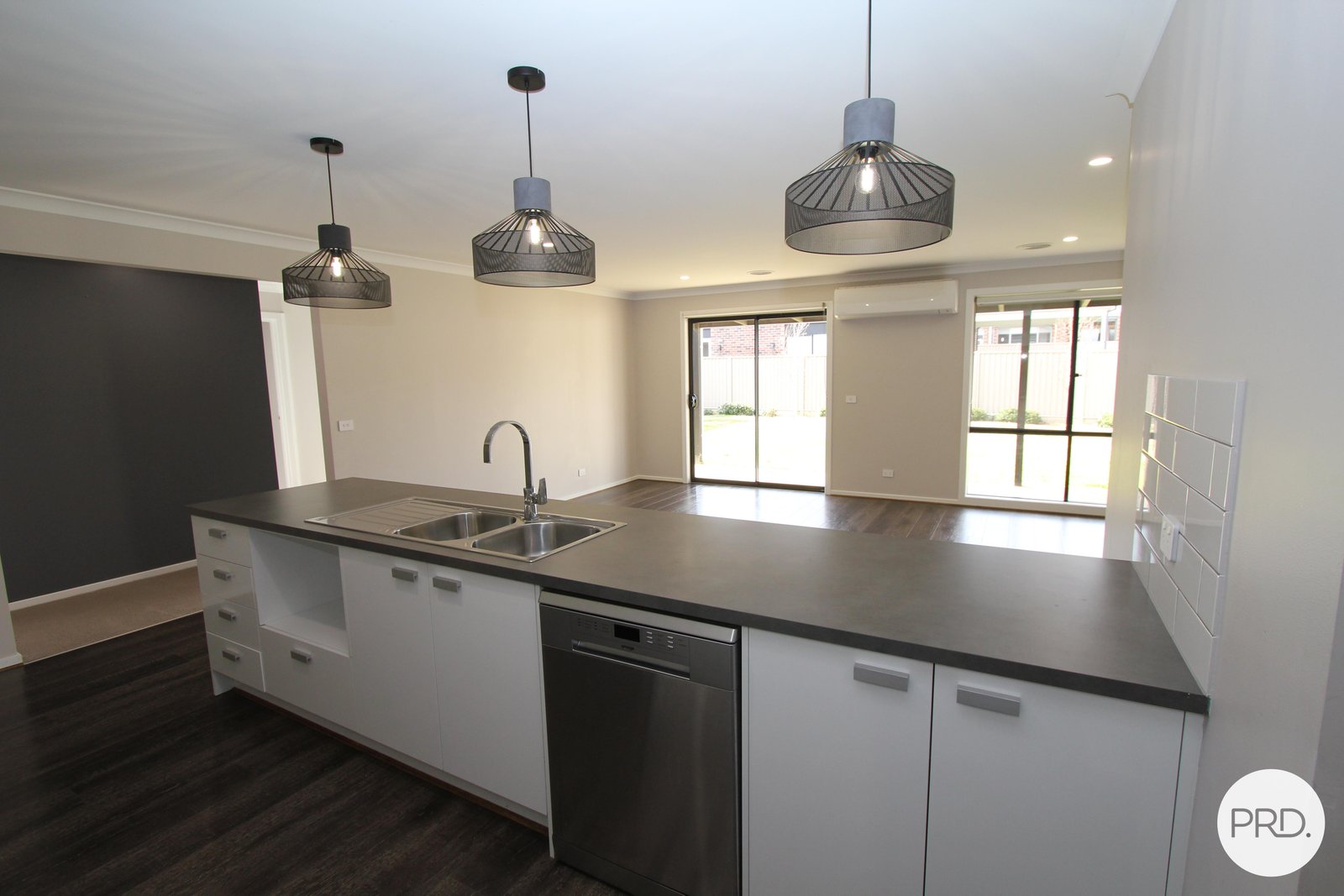 11 Wedge Tail Drive WINTER VALLEY 14