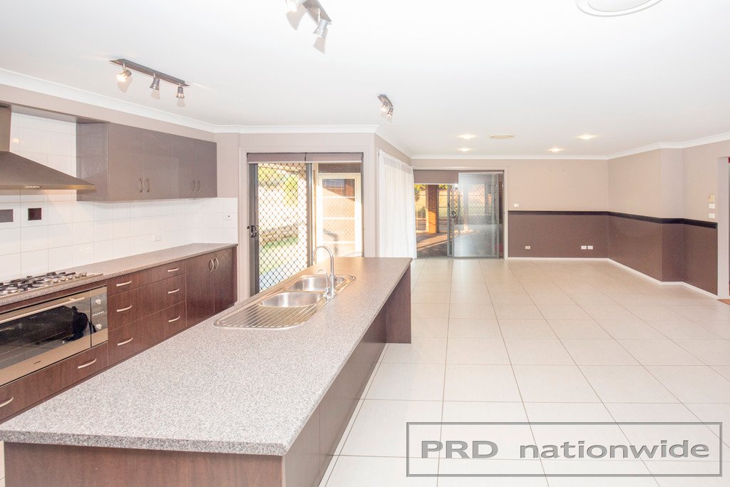 11 Weemala Close ABERGLASSLYN 9