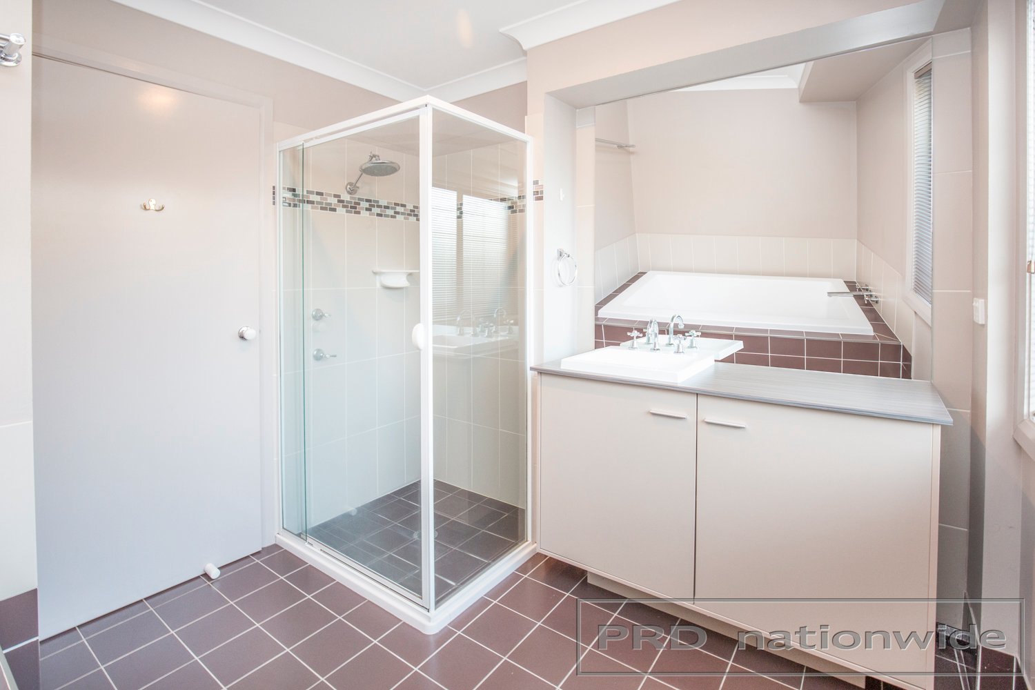 11 Weemala Close ABERGLASSLYN 19