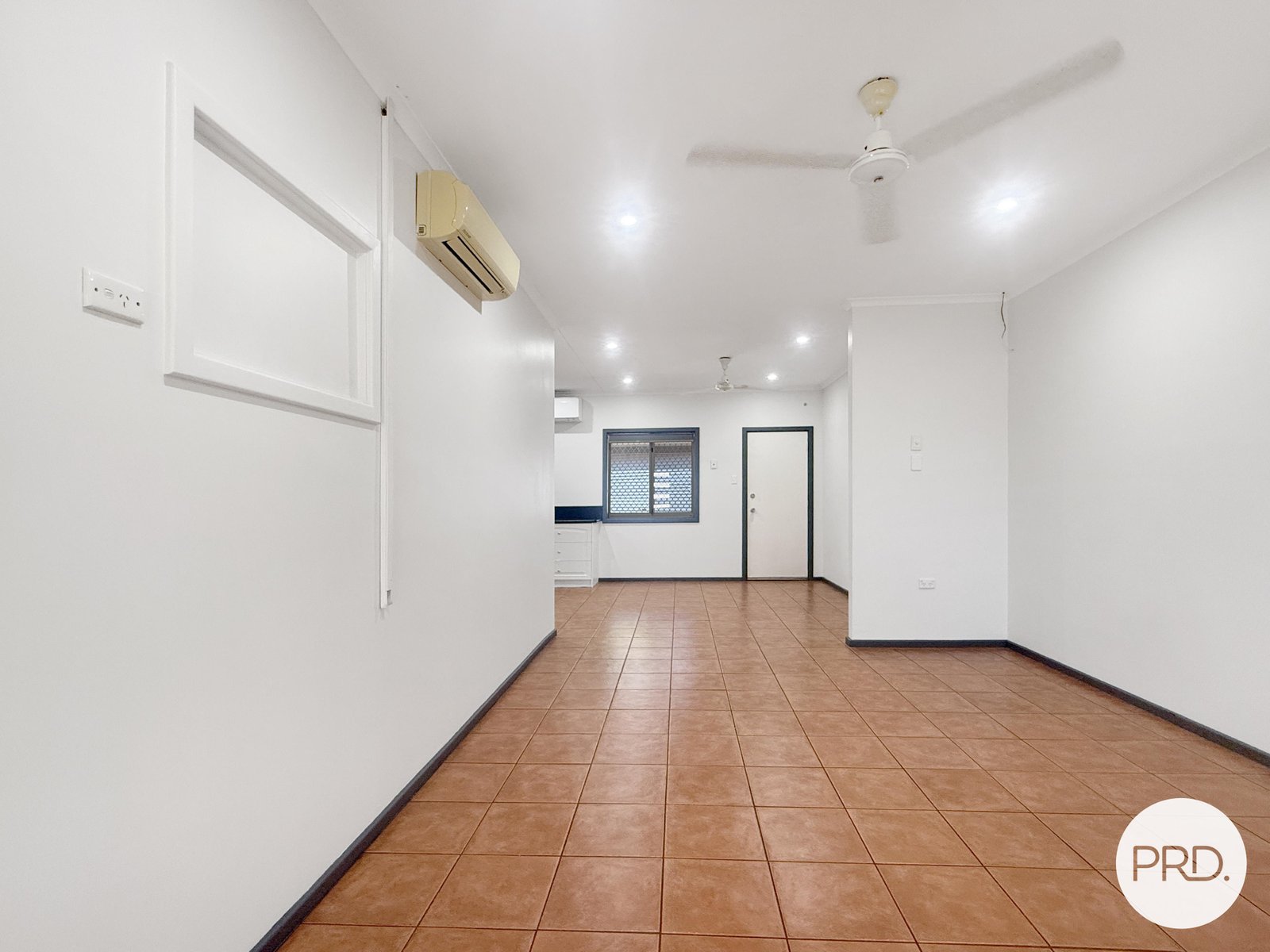 11 White Court BAYNTON 8