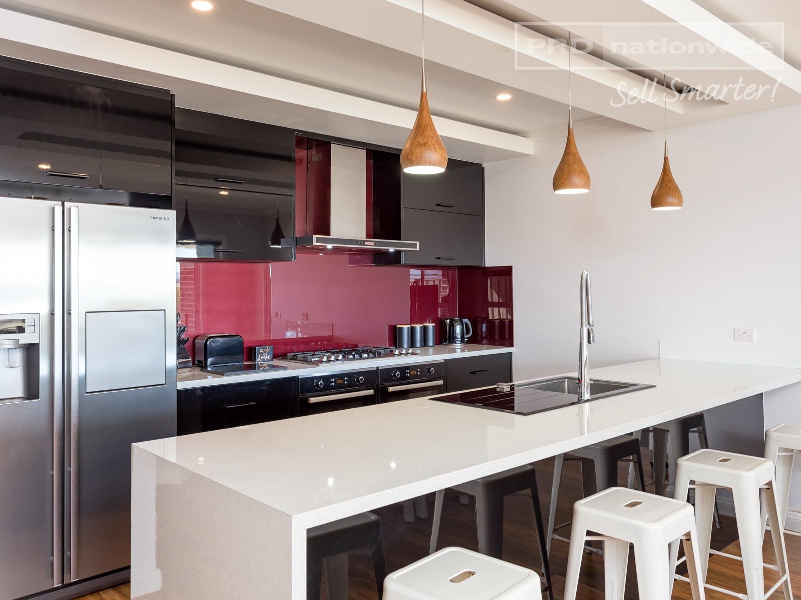 11 Whitten Avenue BOOROOMA 2