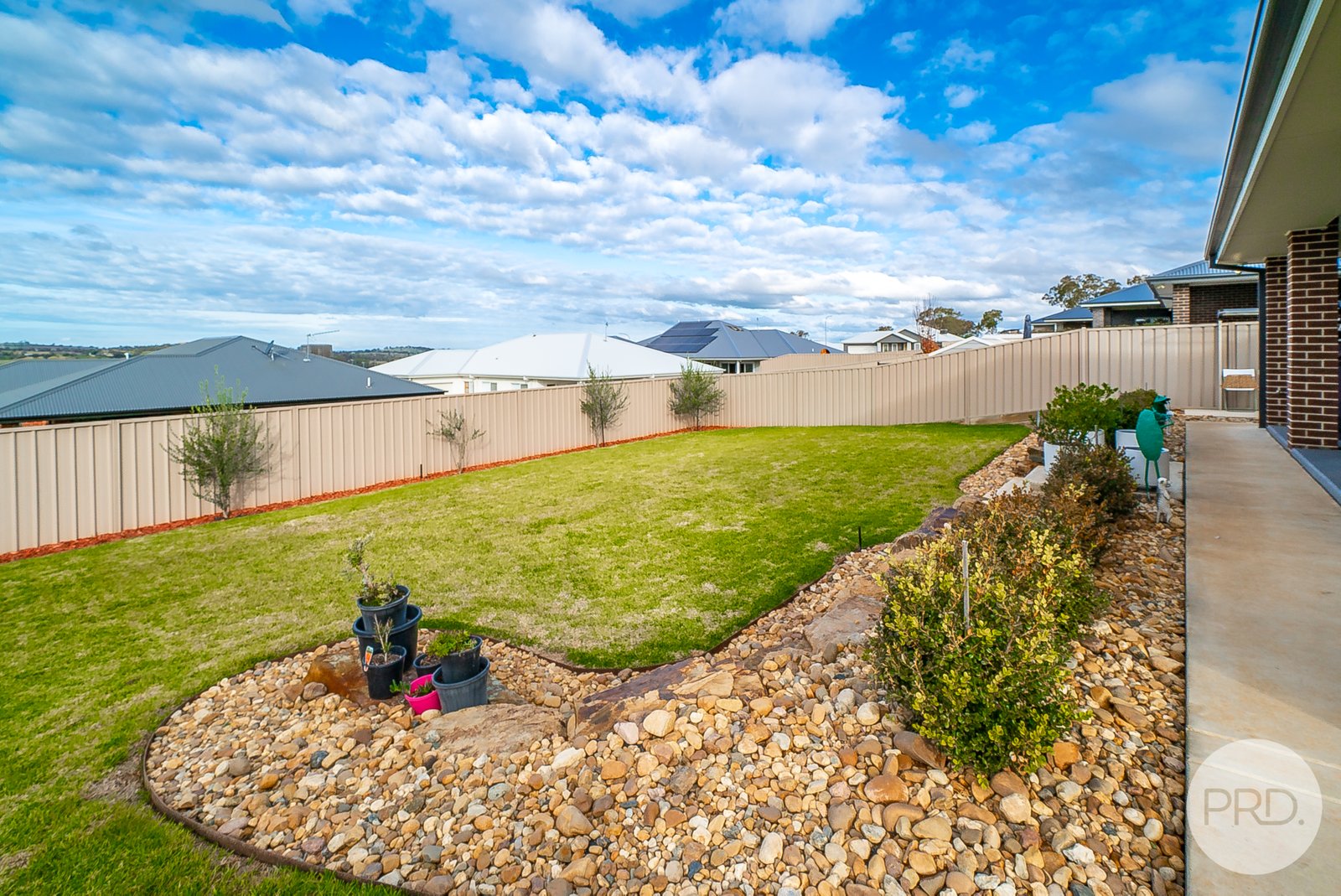 11 Whitten Avenue BOOROOMA 15