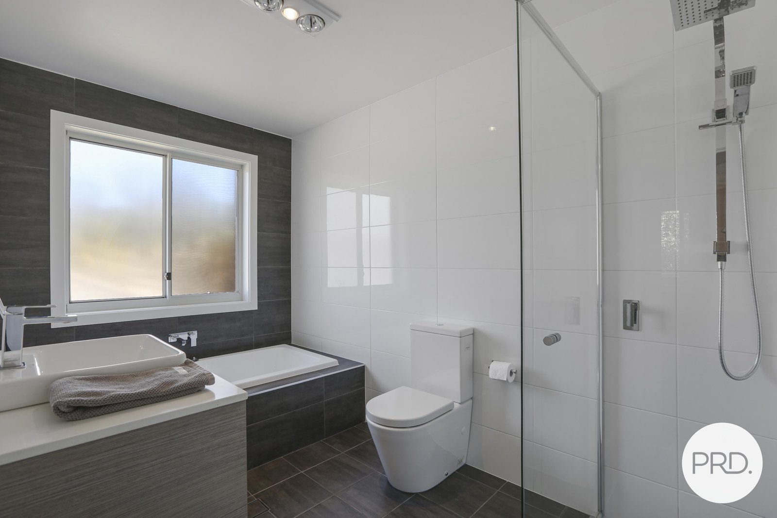 11 Willandra Place KOONAWARRA 10