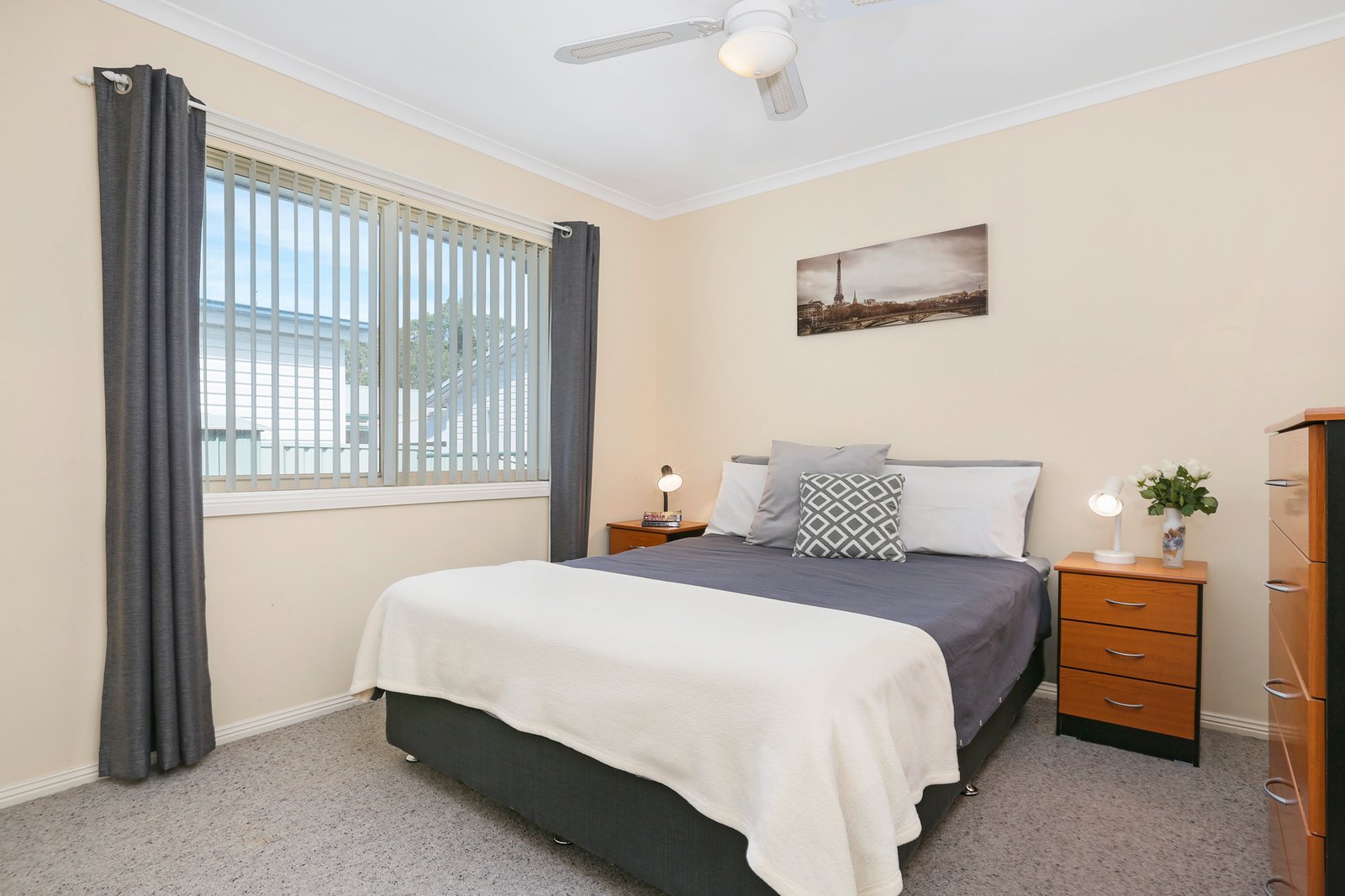 11 Willow Crescent KANAHOOKA 2
