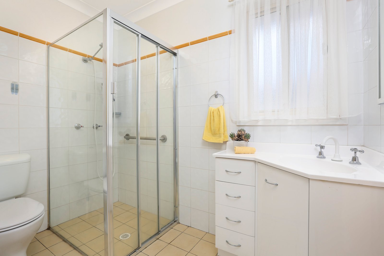 11 Willow Crescent KANAHOOKA 3