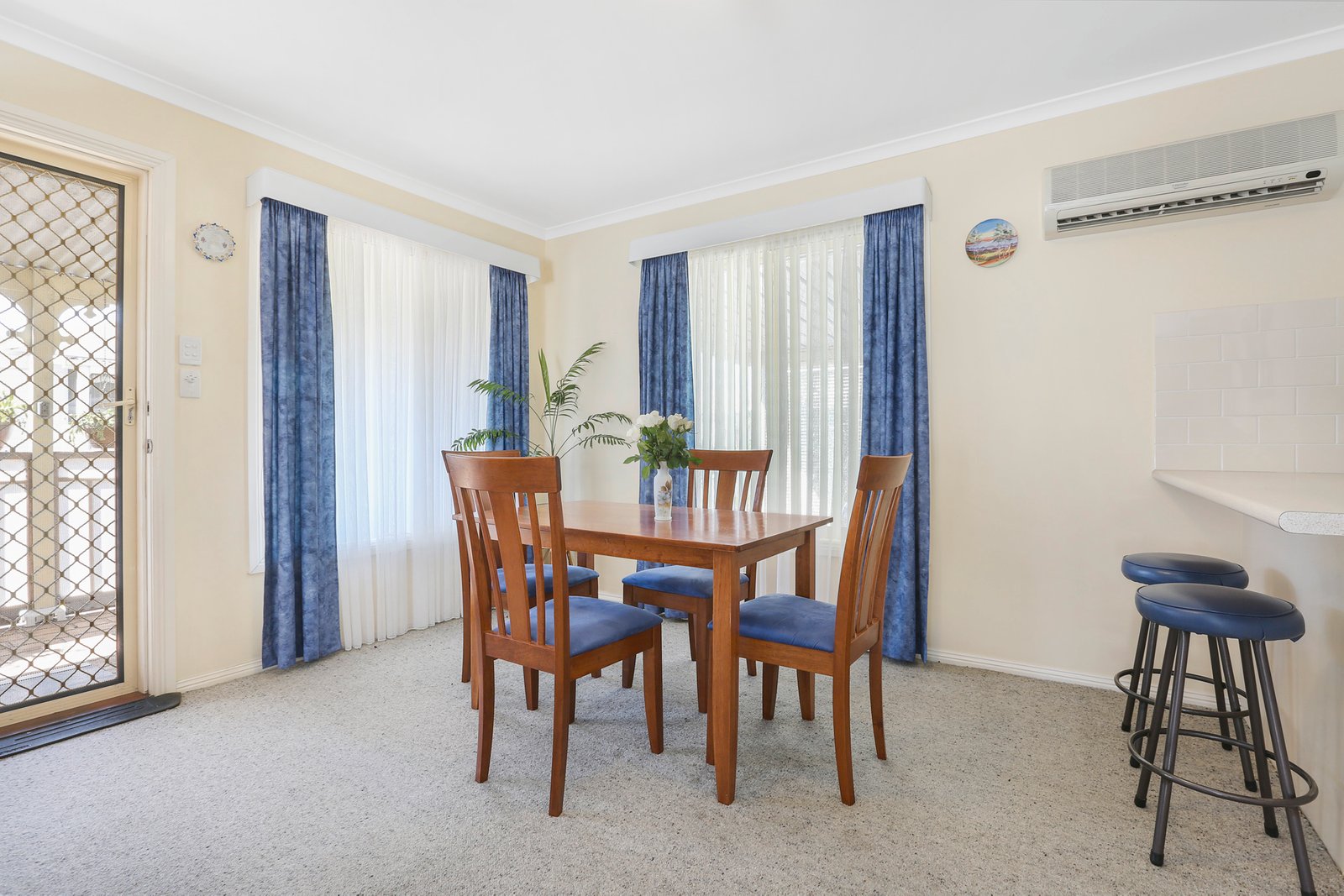 11 Willow Crescent KANAHOOKA 6