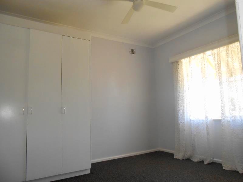 11 Willow Street TAMWORTH 5