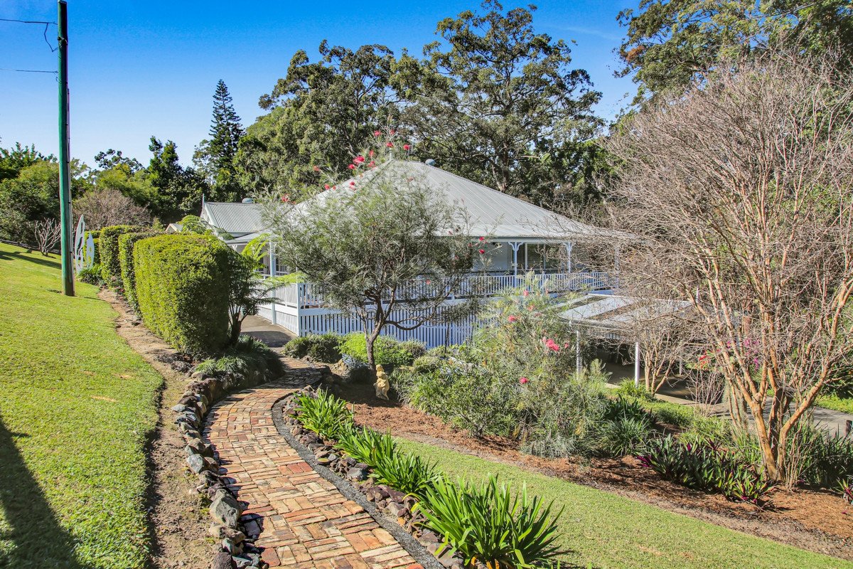 11 Wisteria Court Tallebudgera Valley 28