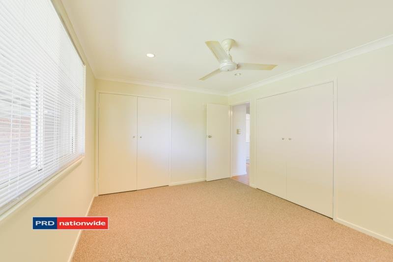11 Woodbry Crescent TAMWORTH 6