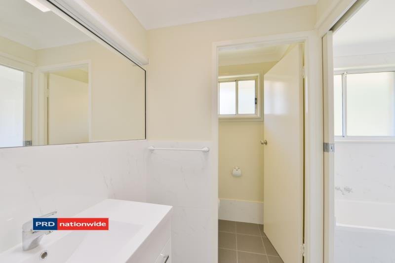 11 Woodbry Crescent TAMWORTH 8