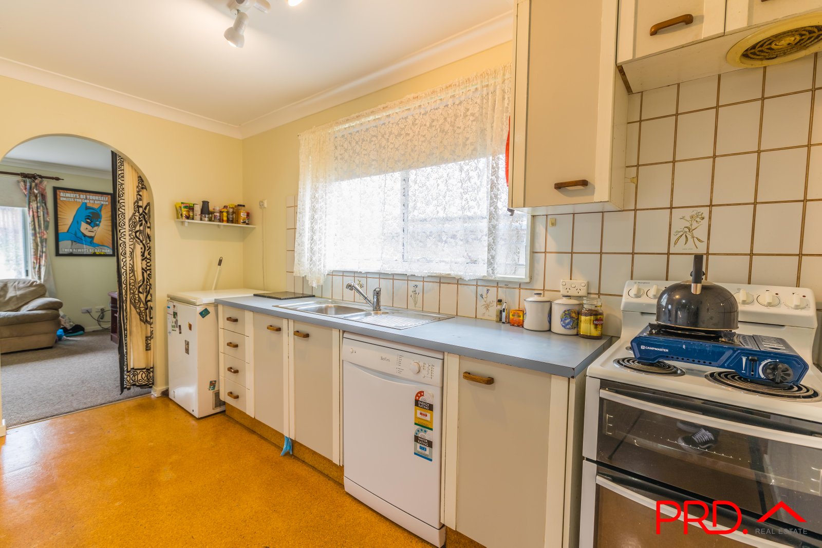 11 Woodbry Crescent TAMWORTH 4