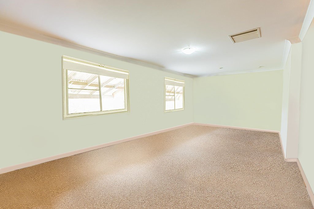 11 Woodbry Crescent TAMWORTH 8