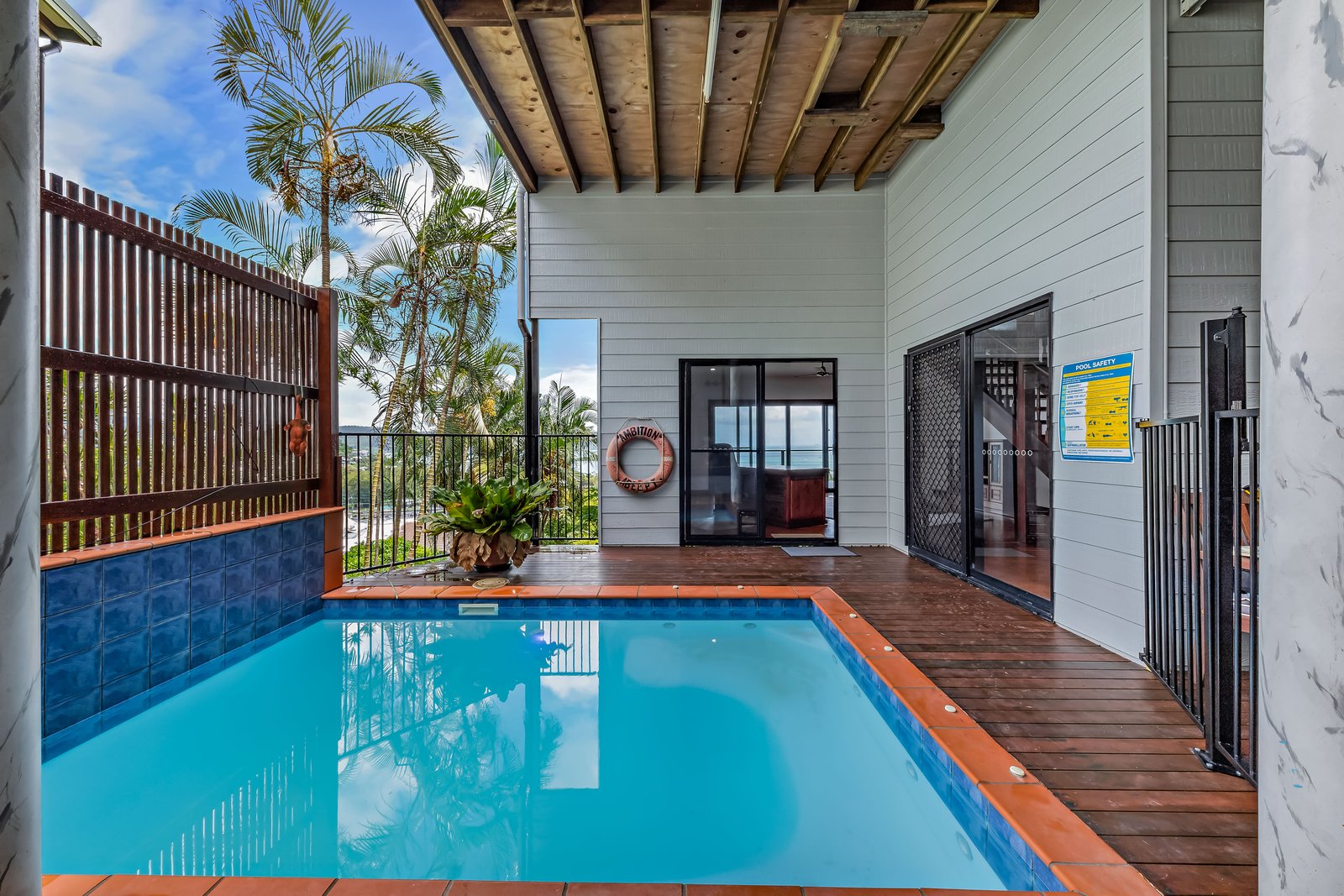 11 Woodwark Crescent CANNONVALE 4