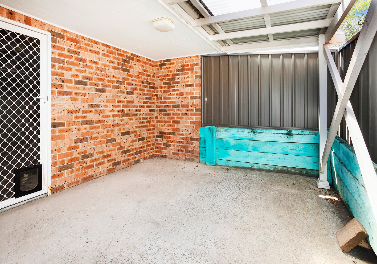 1/1 Yorkshire Road DAPTO 9