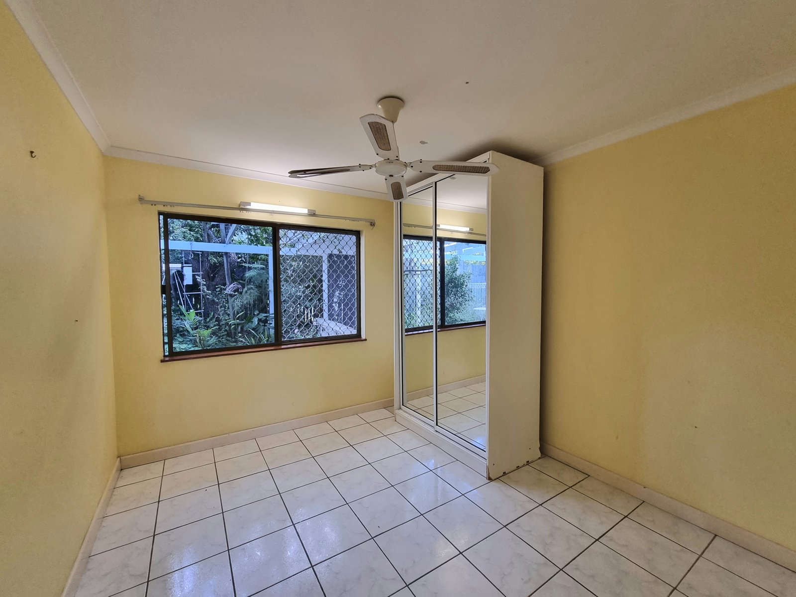 11 YUKANA Street BOYNE ISLAND 7