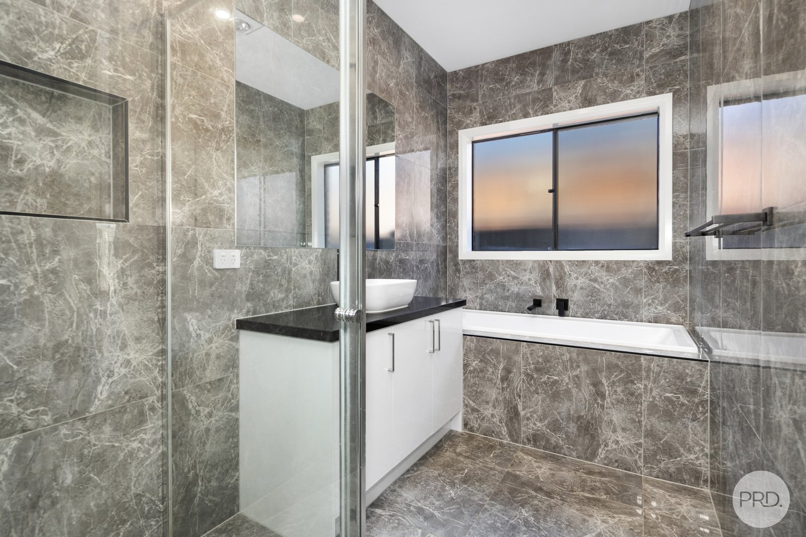 11 Zircon Street ALFREDTON 13