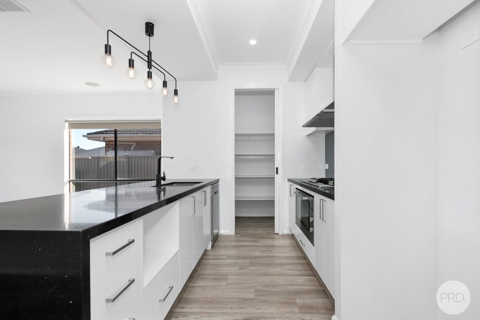 11 Zircon Street ALFREDTON 3
