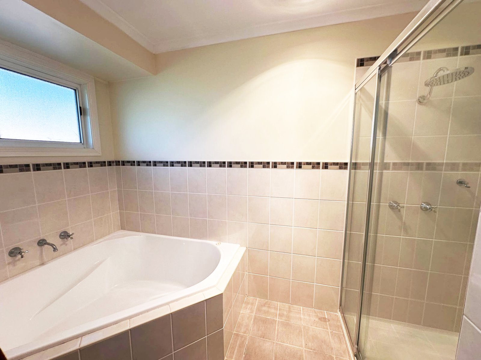 110 Albury Street TUMBARUMBA 5