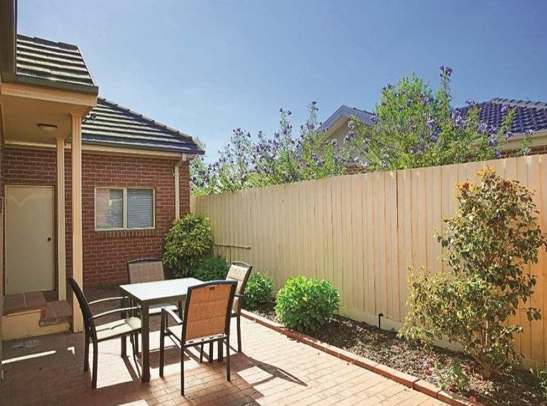 Real Estate and Property in 1/10 Alexander Street, Mount Waverley, VIC