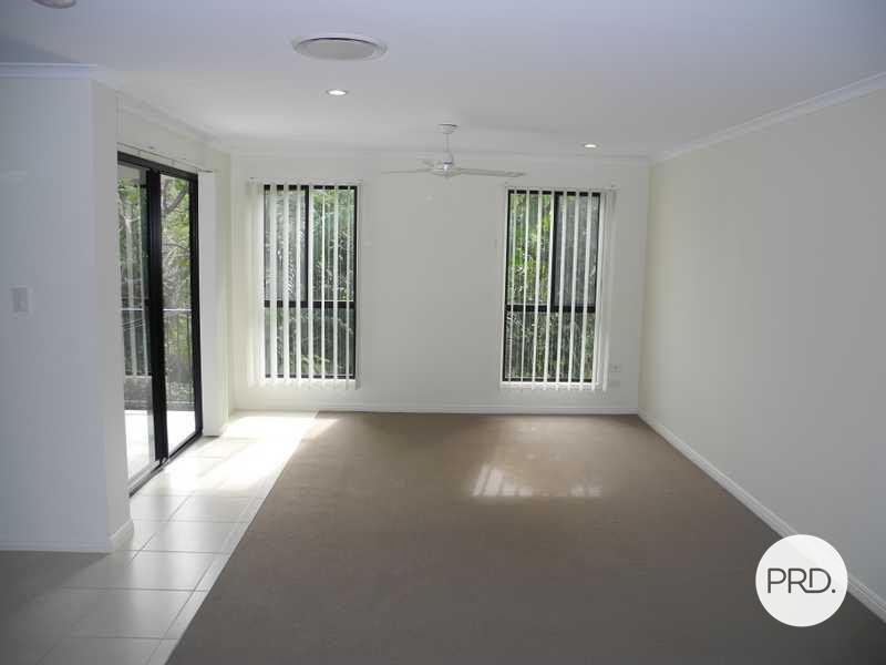 1/10 Arthur Street BOYNE ISLAND 3
