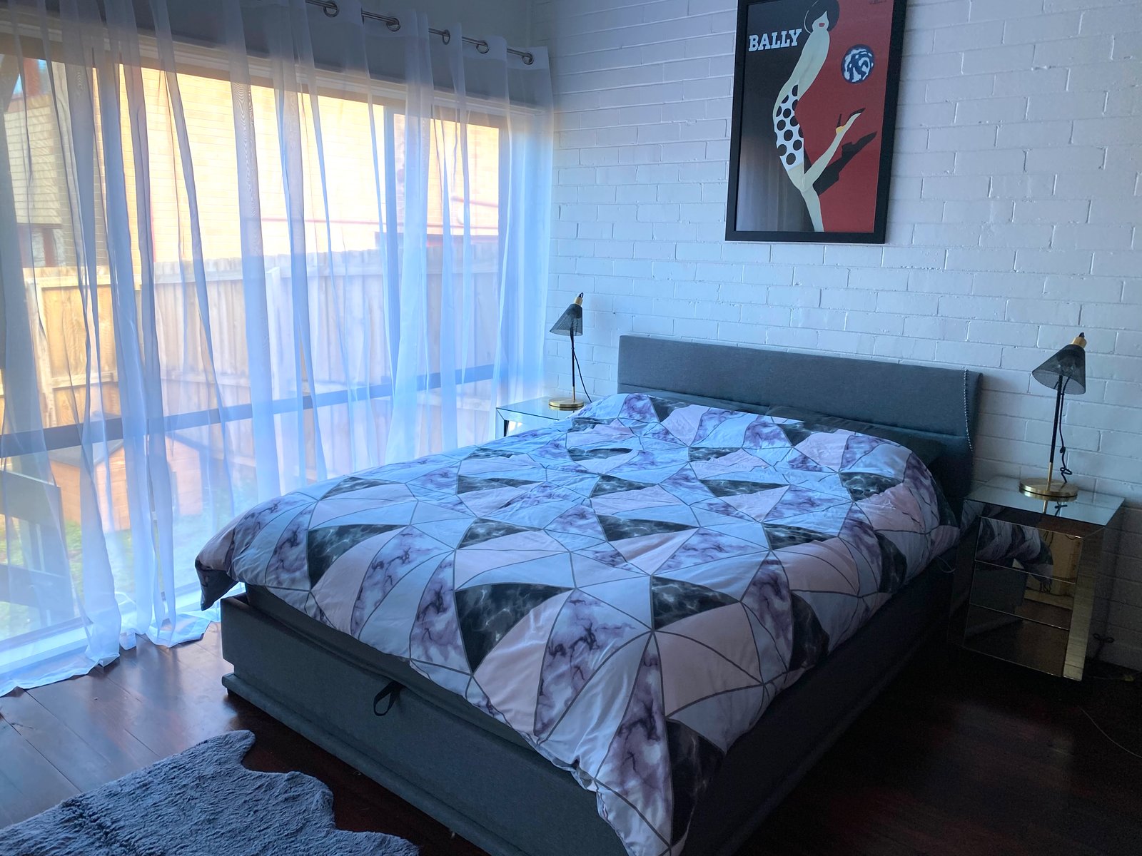 Gallery: 1/10 Ashmore Avenue