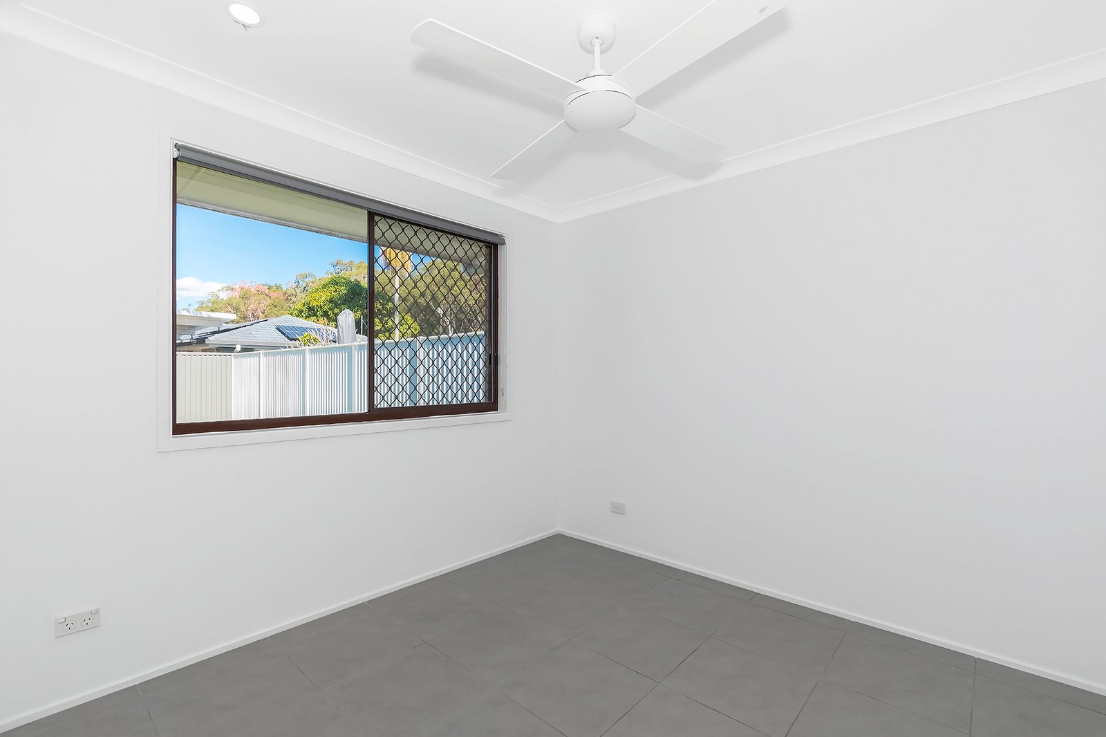 110 Bardon Avenue MIAMI 5