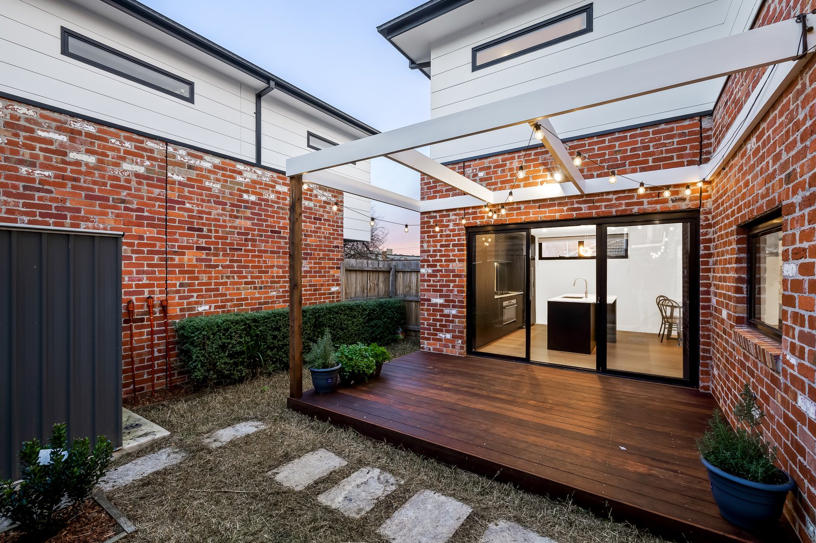 Real Estate and Property in 1/10 Belgrove Street, Preston, VIC