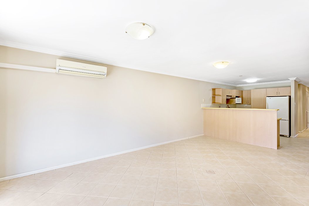 1/10 Biscay Close ANNA BAY 7