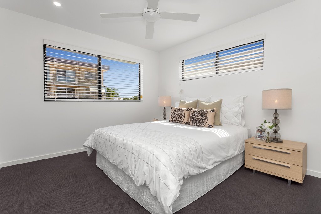 1/10 Botany Street CLAYFIELD 1